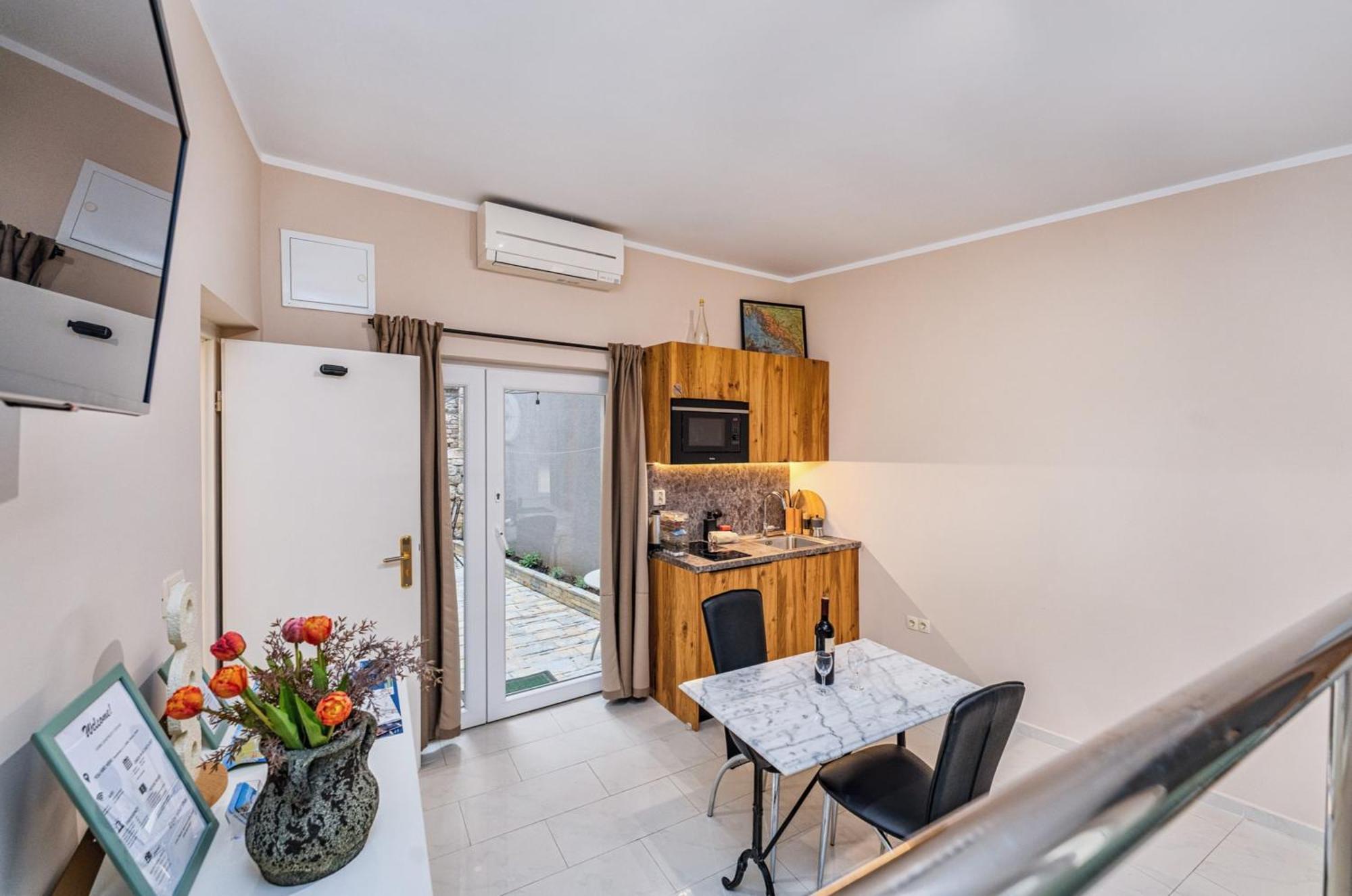 Samm Apartments Sibenik Luaran gambar