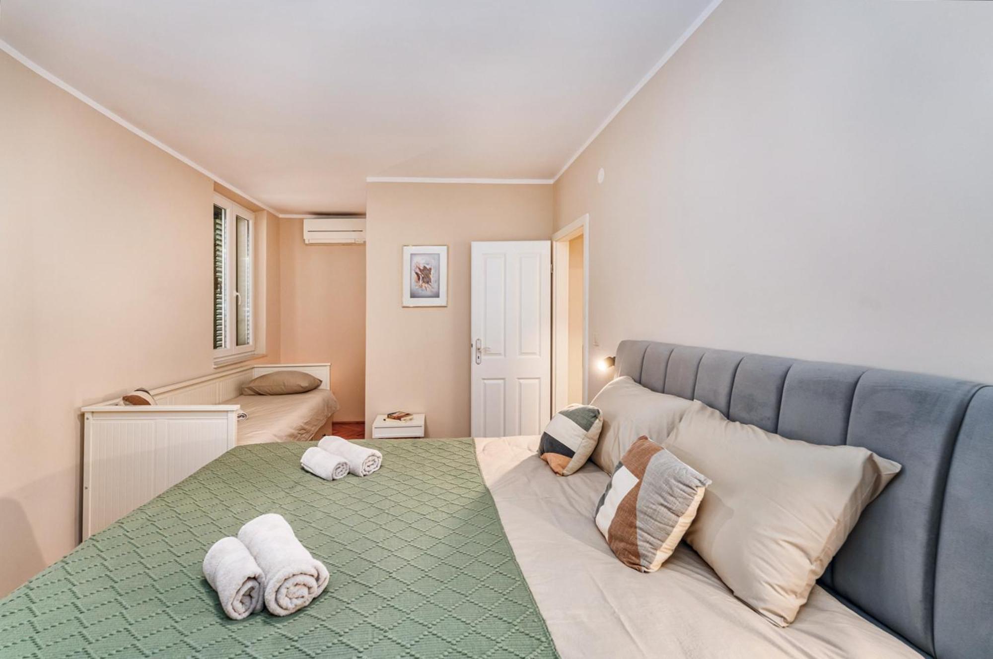 Samm Apartments Sibenik Luaran gambar