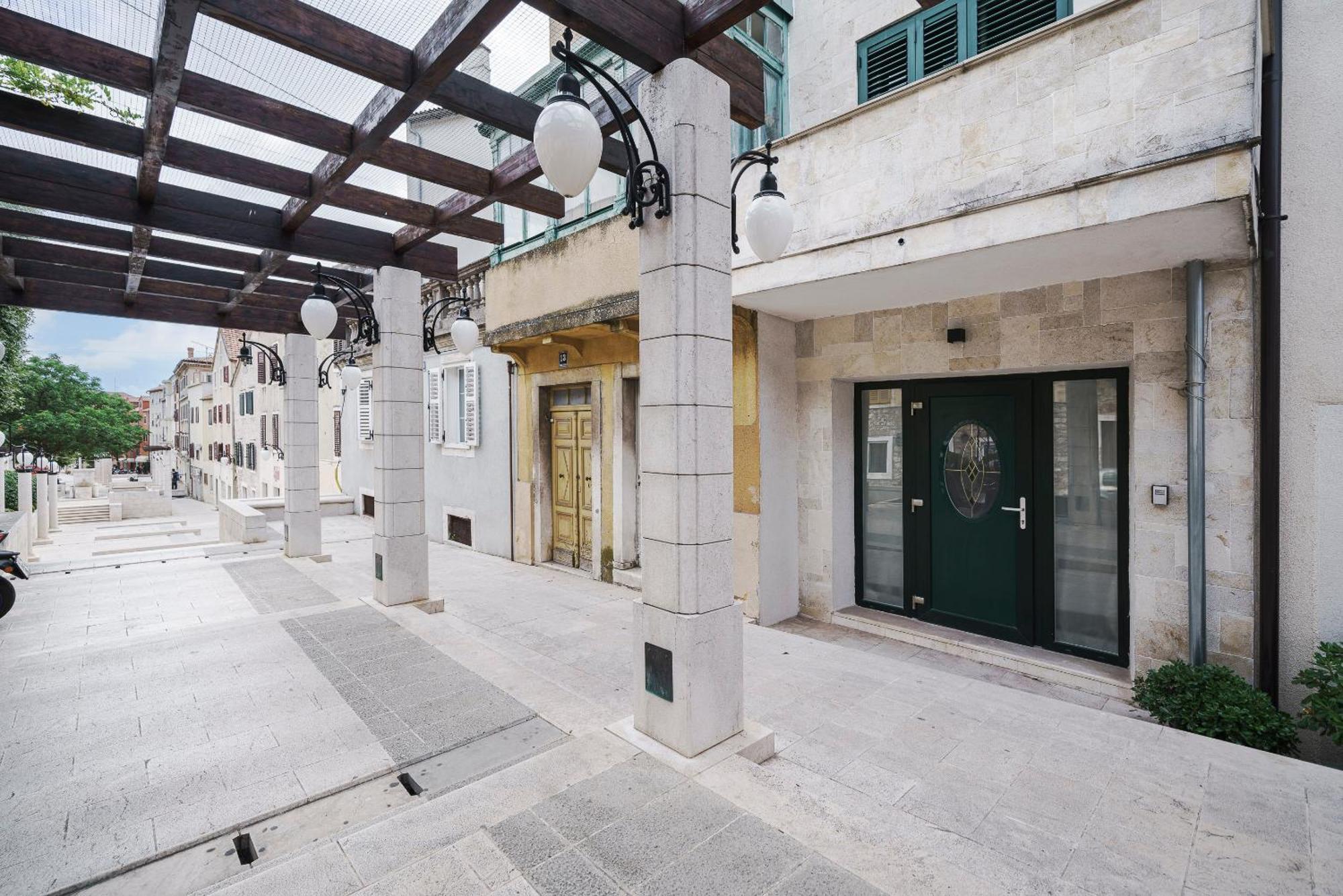 Samm Apartments Sibenik Luaran gambar